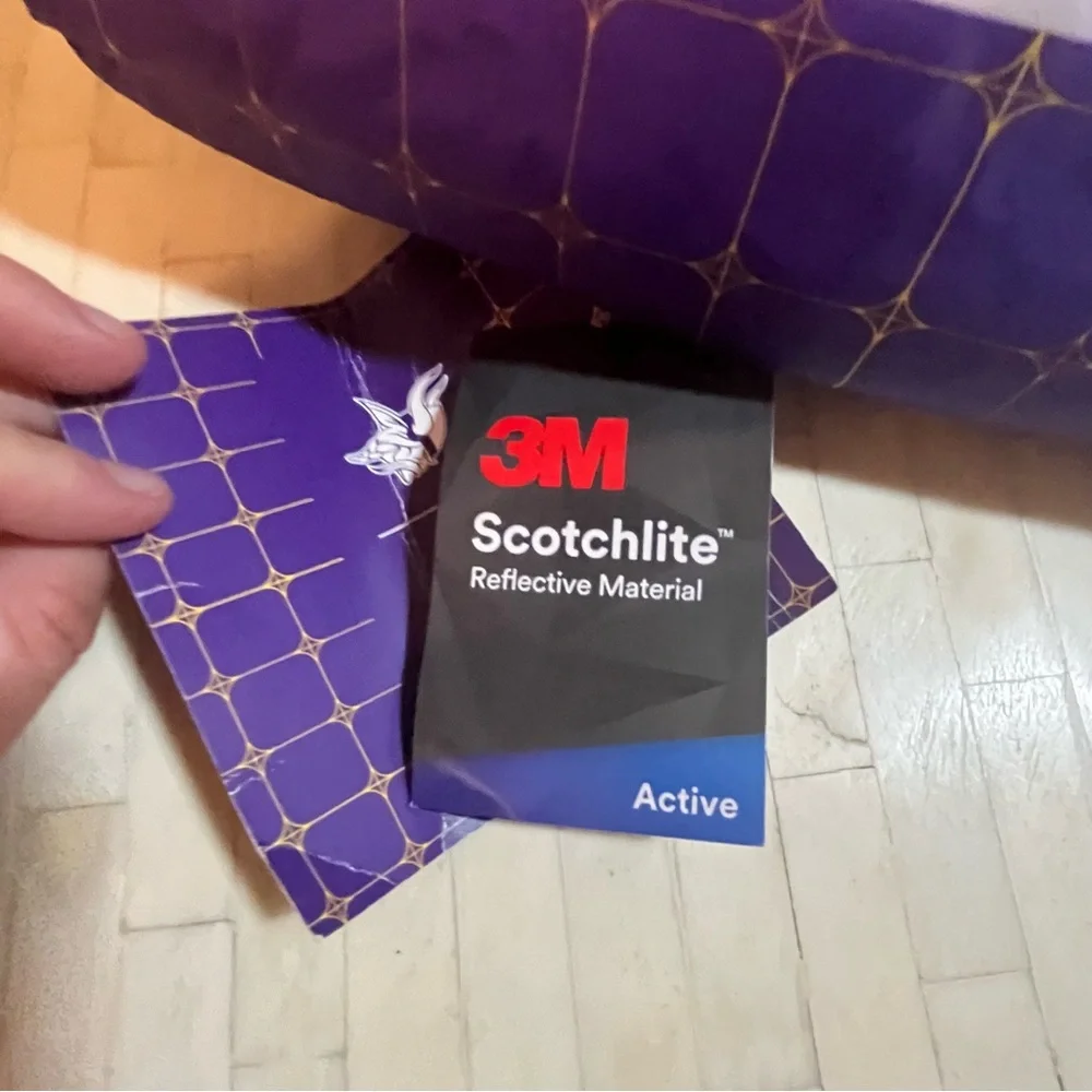 3M Minnesota Vikings SKOL Handwarmer with Purple Faux Fur Inner